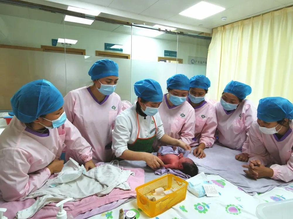 澄江市妇婴监护型护送